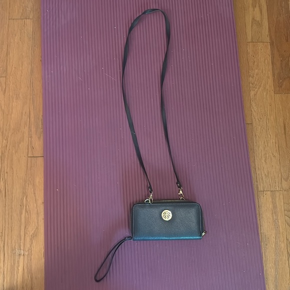 Rebecca and Rifka Double Zip Cross Body Bag - Picture 5 of 5